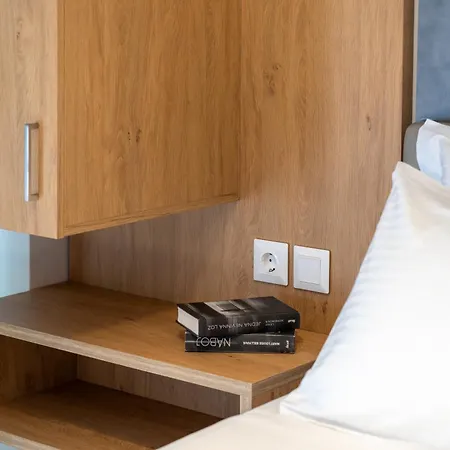 Premium Aparthotel