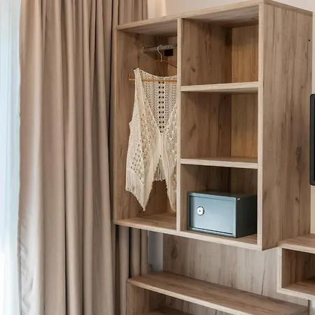 Premium Aparthotel *