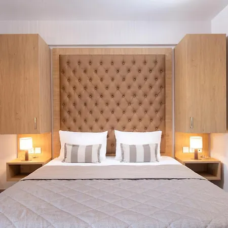 Aparthotel Premium 4*