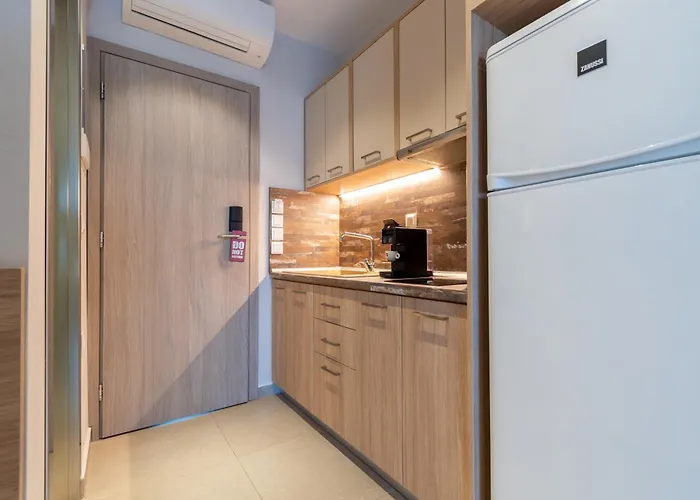 Premium 公寓式酒店 萨尔蒂